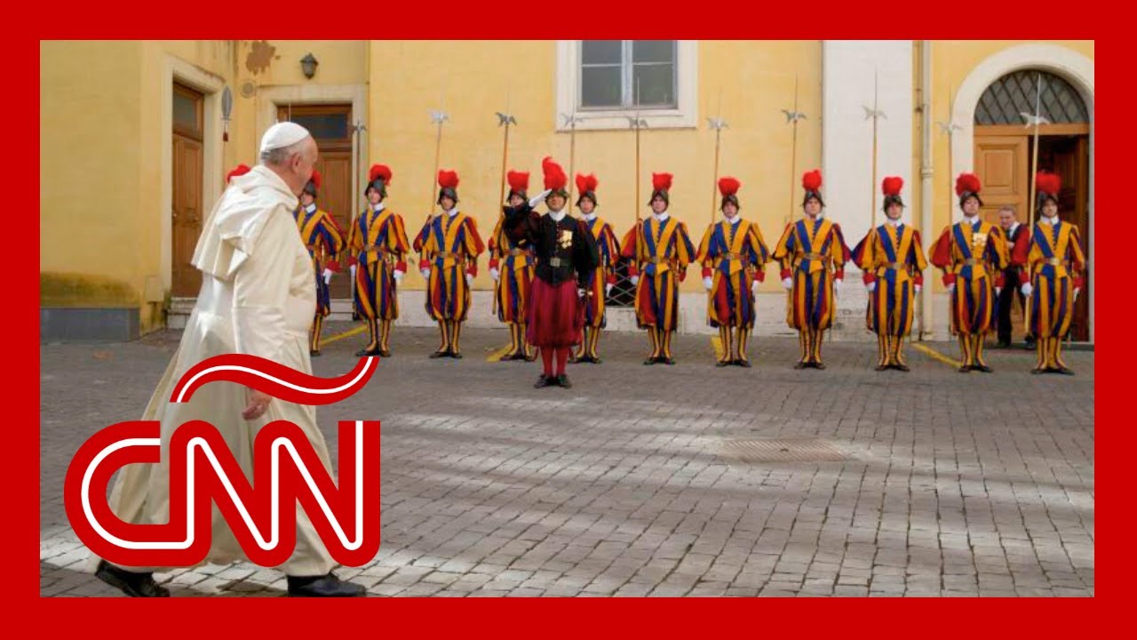 La guardia protectora del papa Francisco, visita a la capilla ardiente y más historias de su funeral