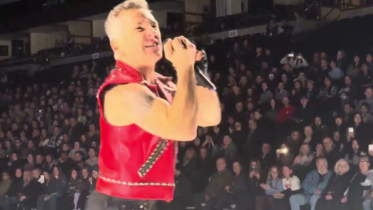 Stars on Ice Elvis Stojko Rock Medley including Van Halen 2025