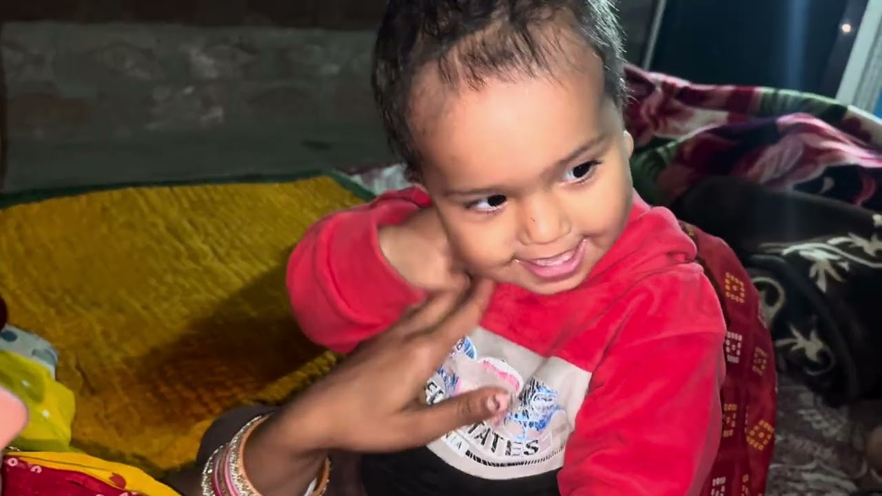Funny video #my laddo mausi se baat kar rahi hai #viral reels 