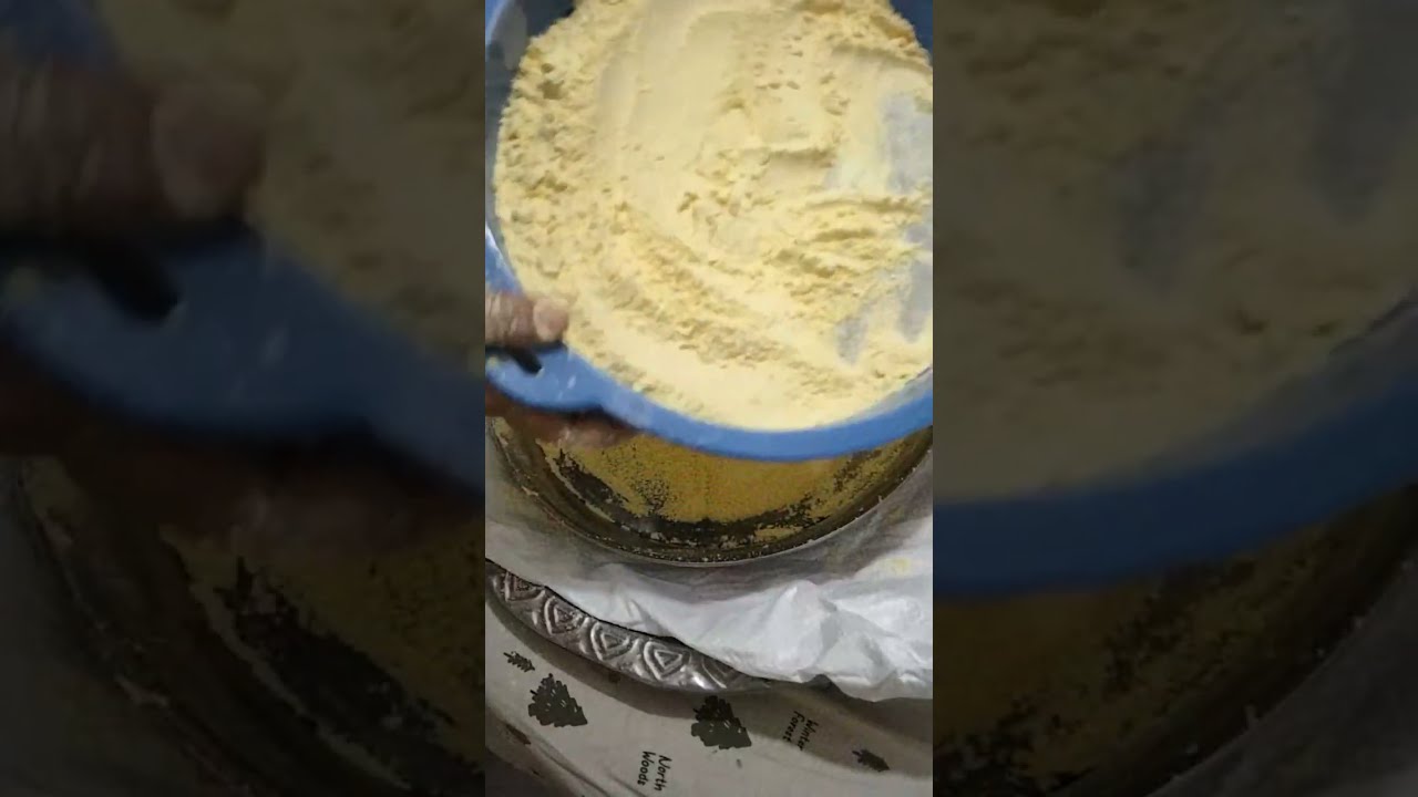এত বেসন কেনো কিনলাম।কি করবো বেসন দিয়ে 😊