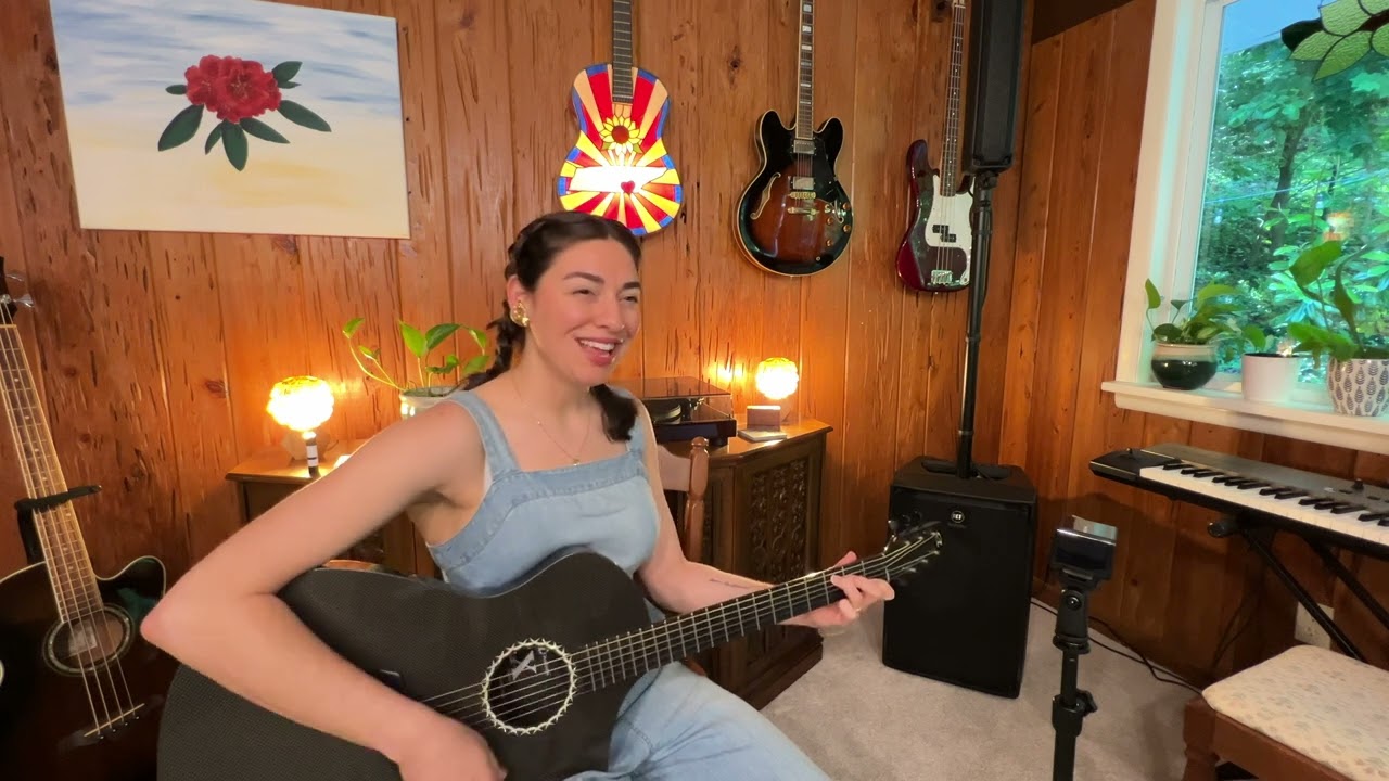 Teni Rane - Goldenrod  - Solo Acoustic (Goldenrod)