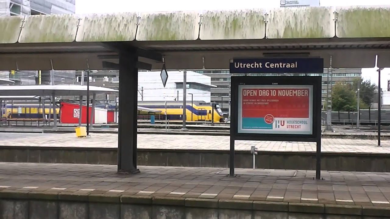 SLT 2617 verlaat Utrecht CS + Aankomst V-IRM 8742 en overschakelen lichten DD-AR ᴴᴰ