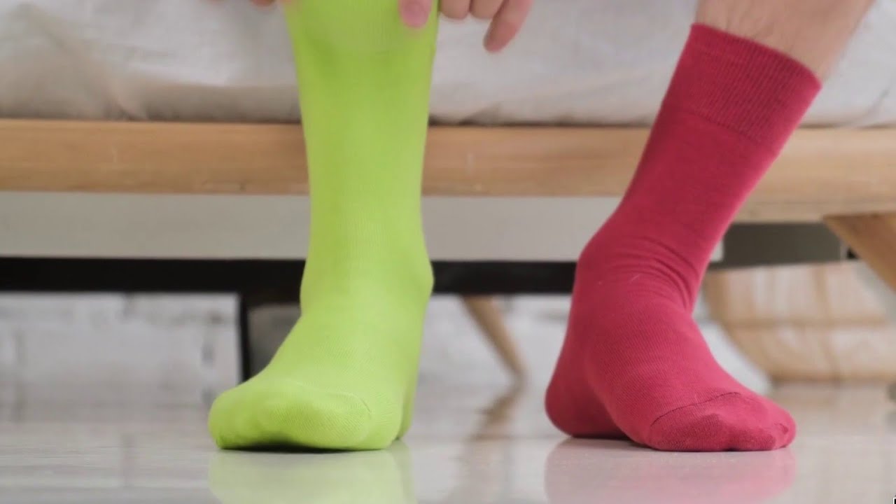 Do you really need to wear compression socks when on an airplane?
