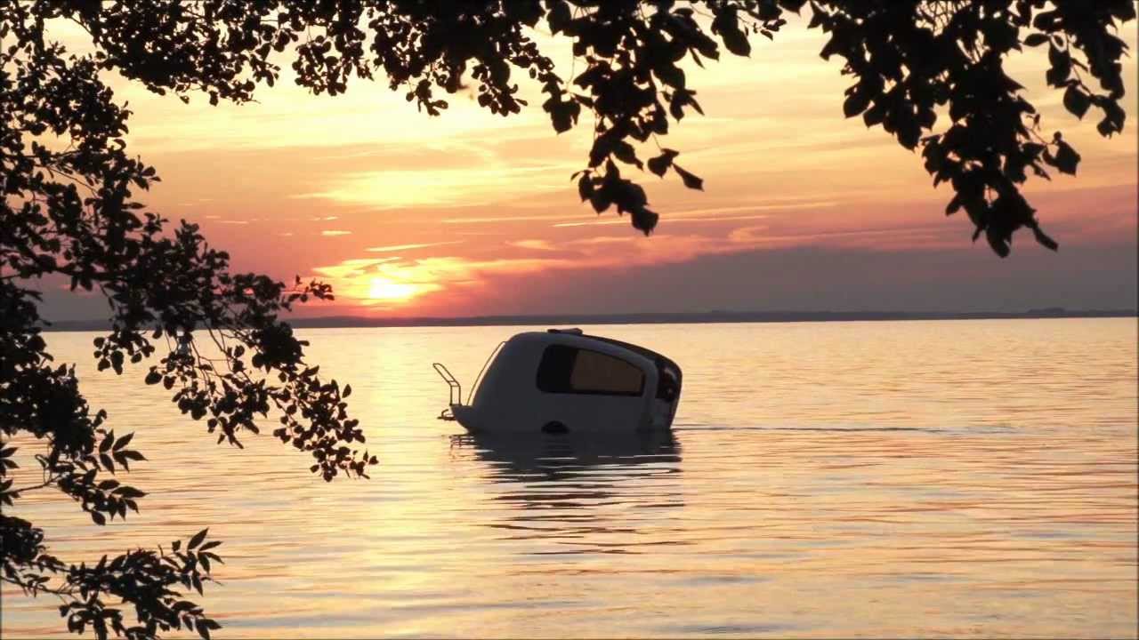 Sealander Campingwagen Caravan or Boat?