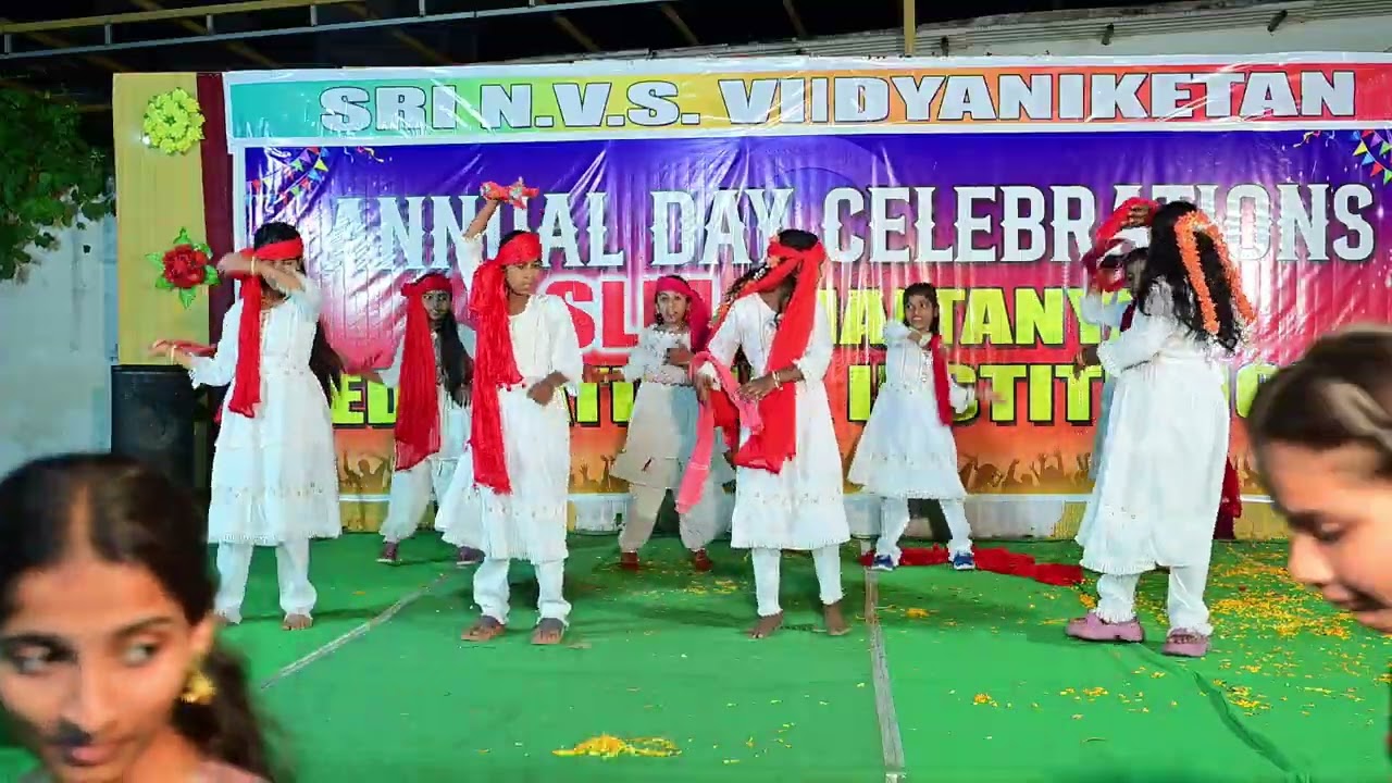 Truly mesmerizing dance performance by the 4th & 5th girls @srinvsvidhyanikethan439 @AnnualDay2026