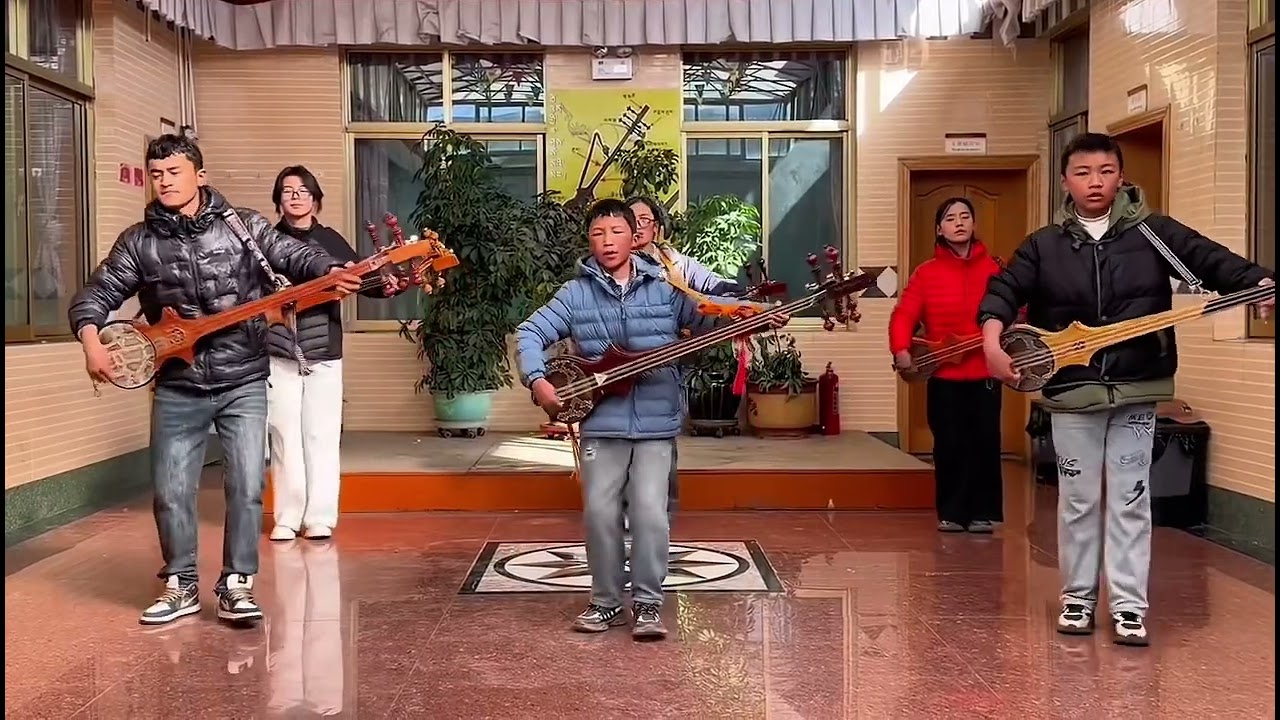 ࿐ཞབས་་གཞས། མདོ་ལ་ཡར་འགྲོ 