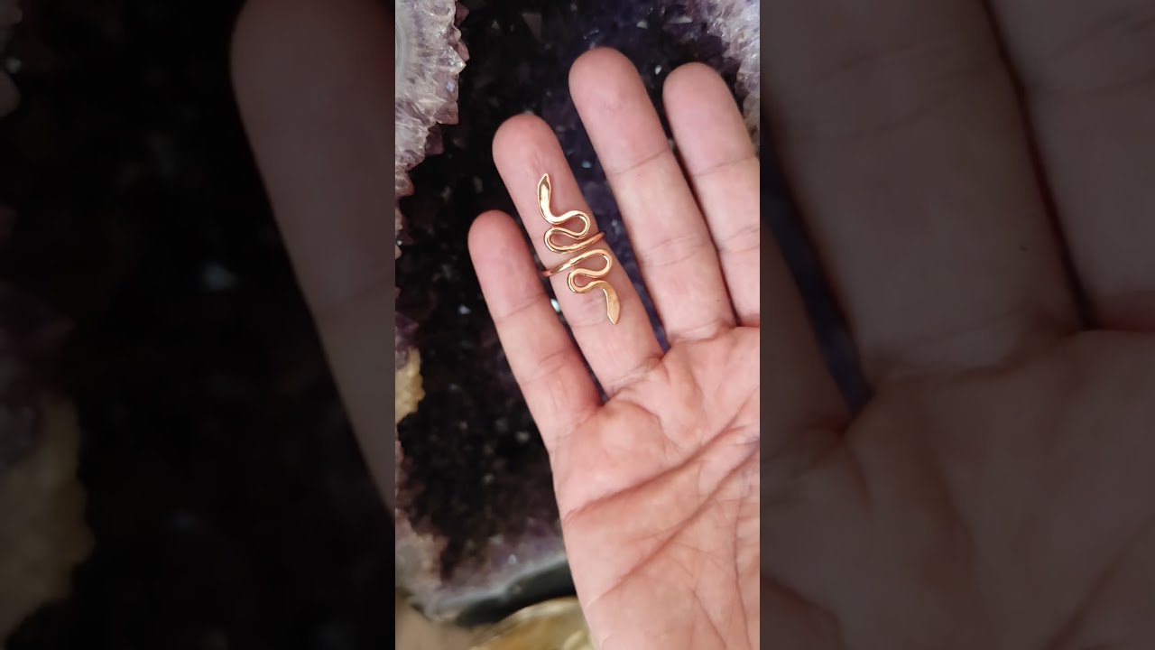 Pure Copper Snake Ring - Hammered 