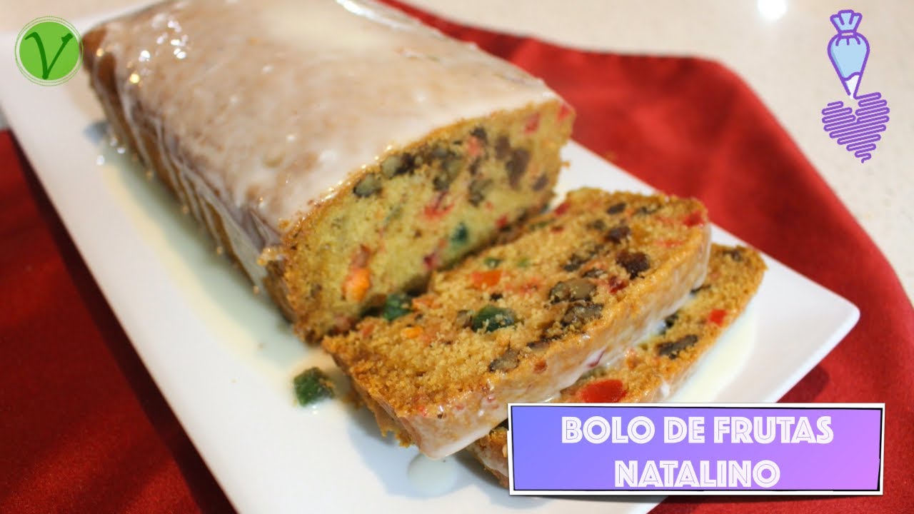 BOLO DE FRUTAS NATALINO VEGANO #782 | Receitas da Mussinha