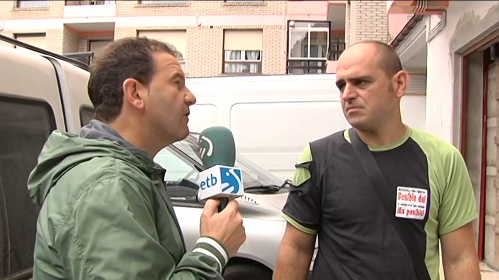 Protestas en Bera de Bidasoa por la construcción de un tanatorio