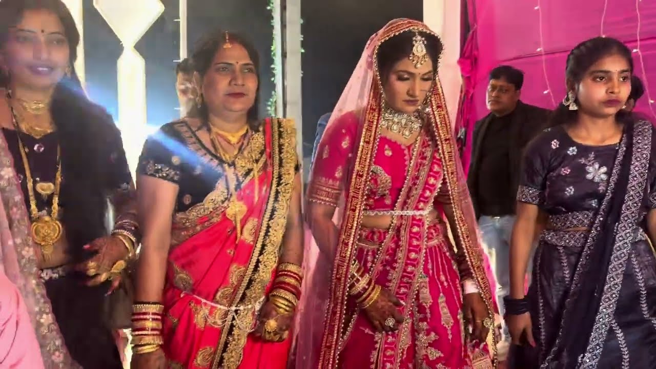 Kiski shadi me gye or kon mil gya mujhe 🙏❤️@AyushiYadavVlog 