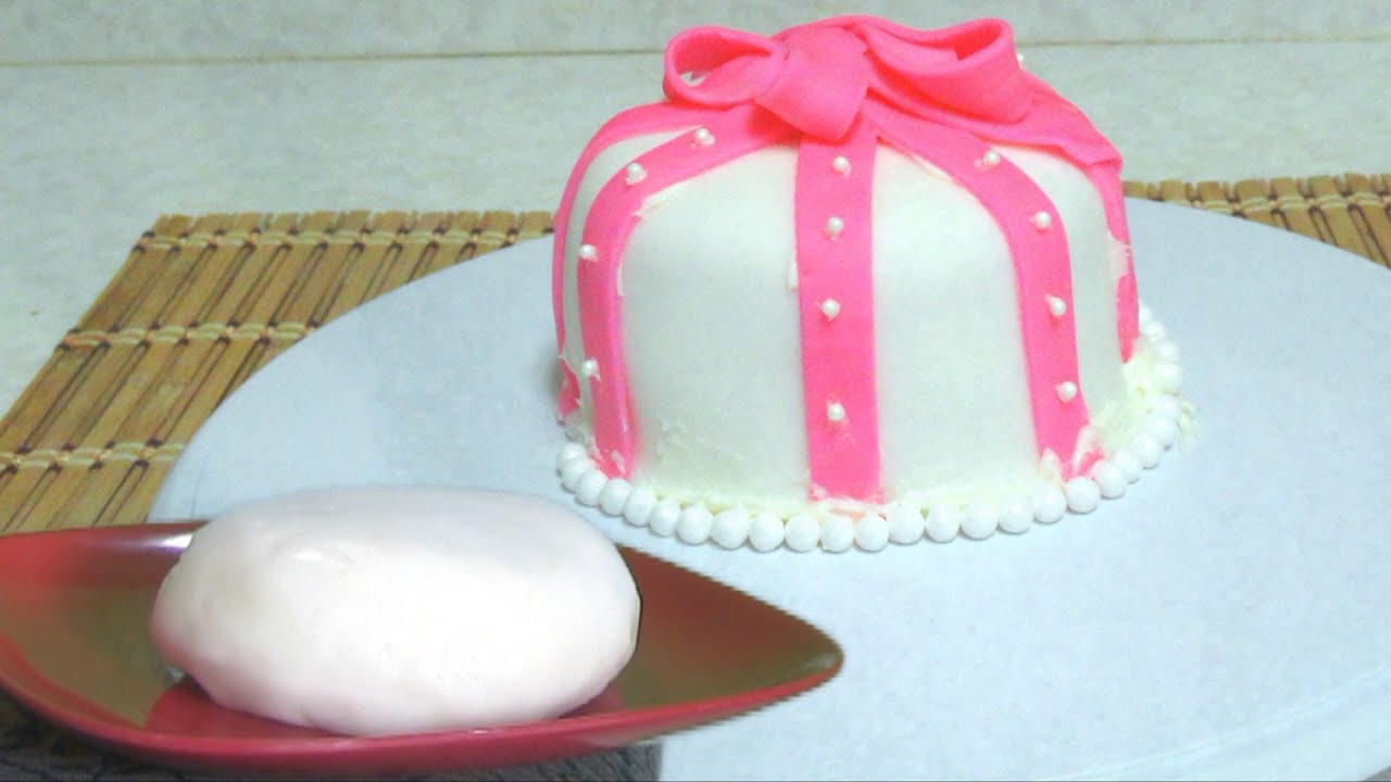 Homemade Rolled Fondant - Vegan vegetarian Gum Paste