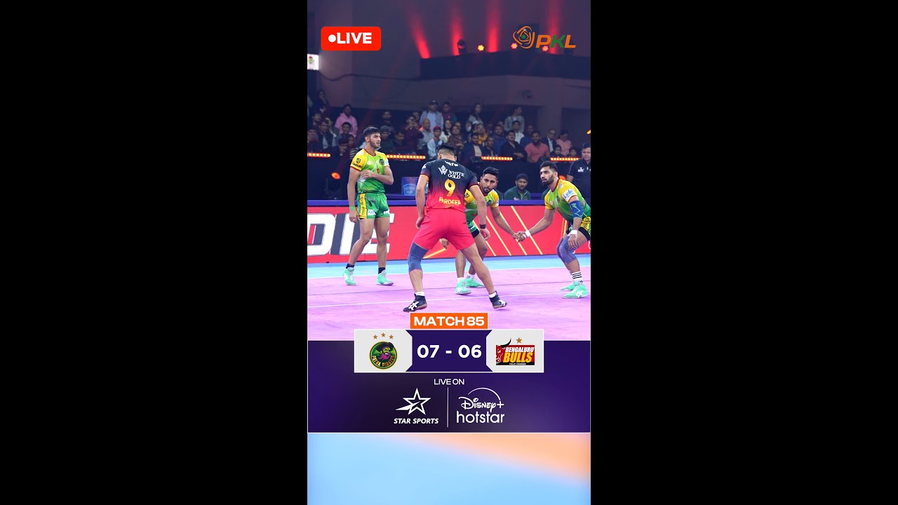 Pardeep Narwal's acrobatic raid | #ProKabaddiOnStar