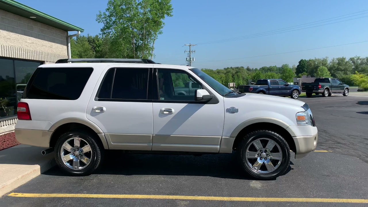 This 2010 Ford Expedition King Ranch 4WD is MINT!!