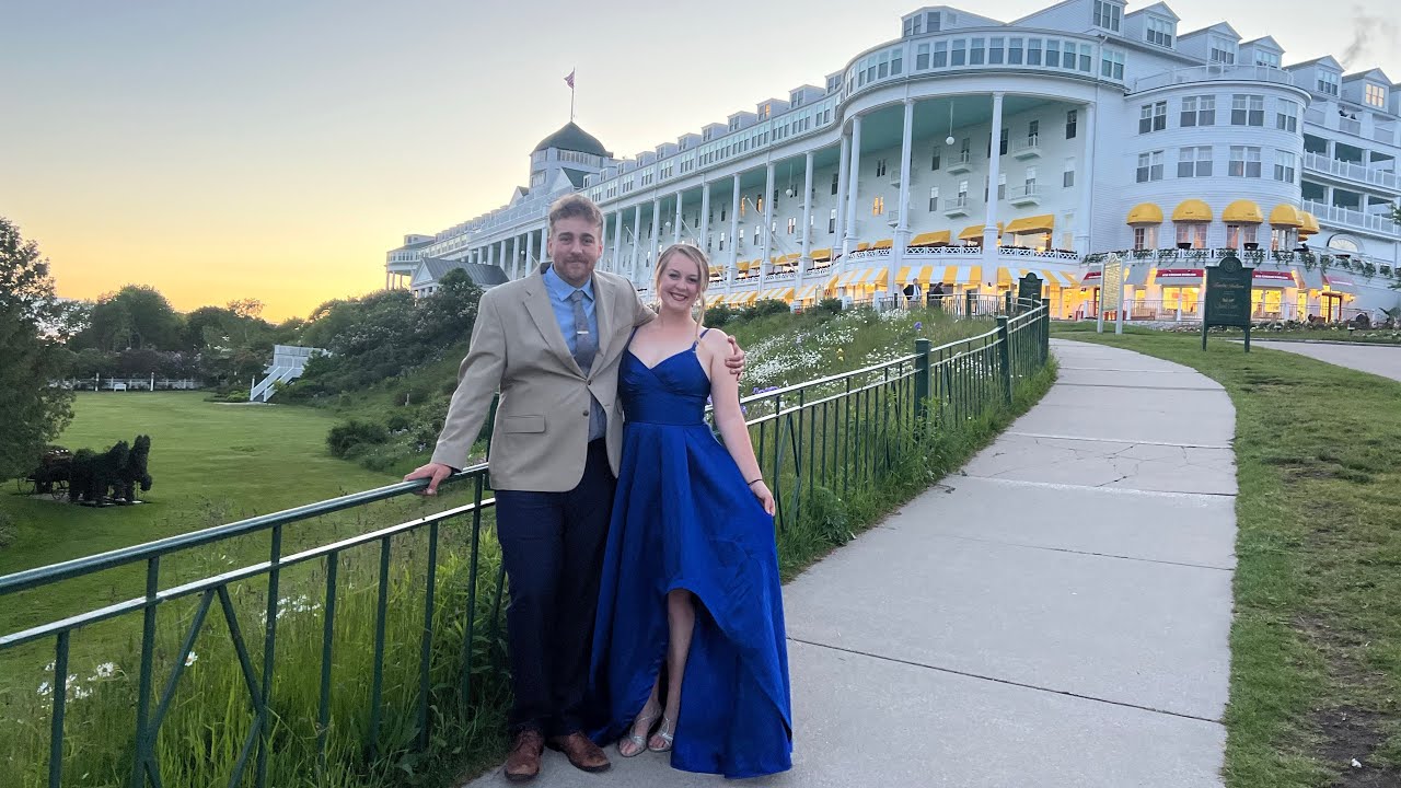 Weekend Trip to Mackinaw Island During the Lilac Festival!