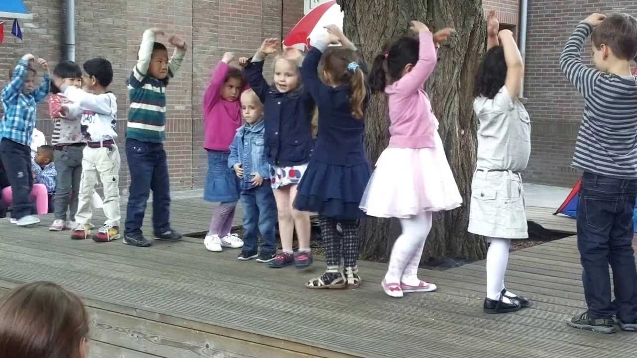 K3 Handjes Draaien (Wereldwijzer School, Eindhoven, The Netherlands)