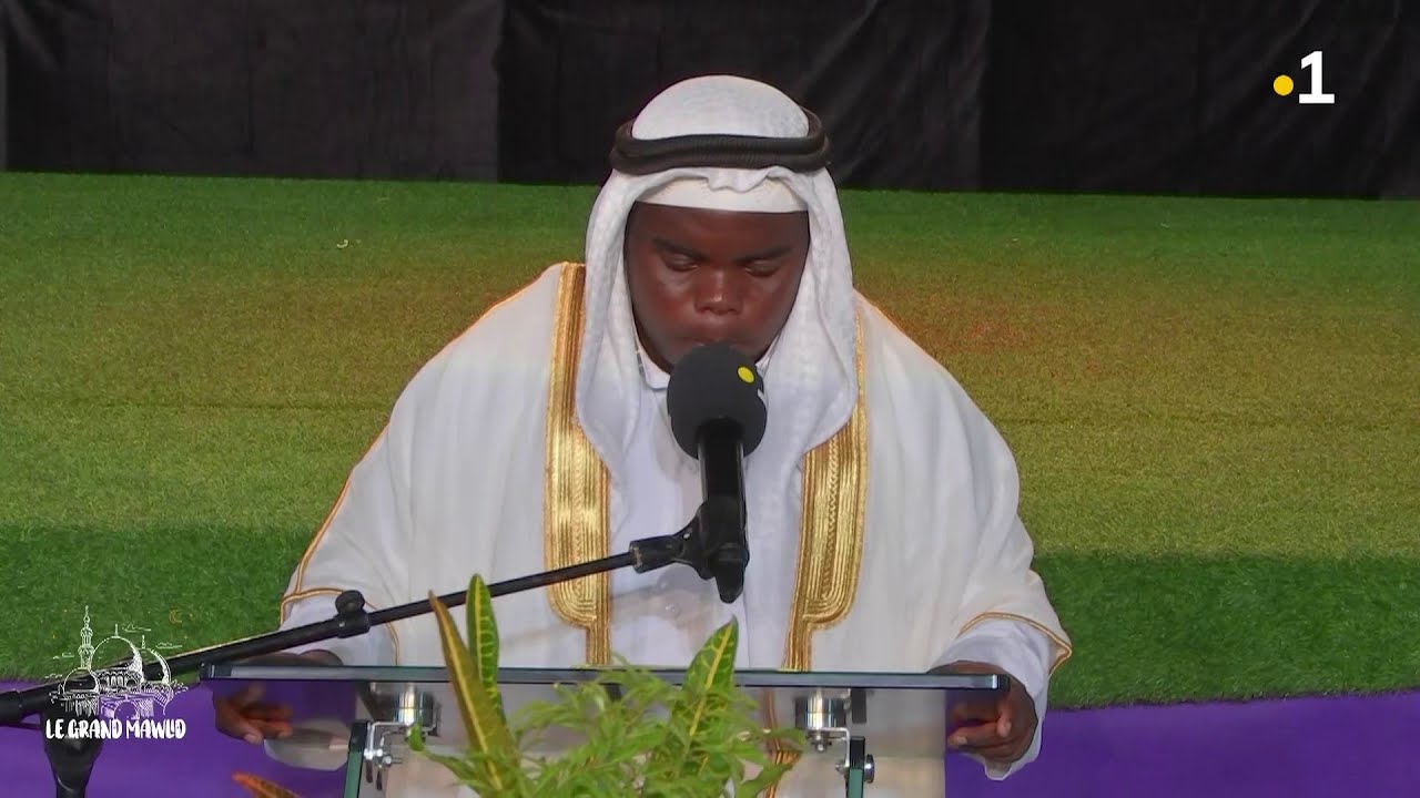 Vivez en direct La Nuit du Grand Mawlid depuis Passamainty et célébrez avec nous ce moment de par...