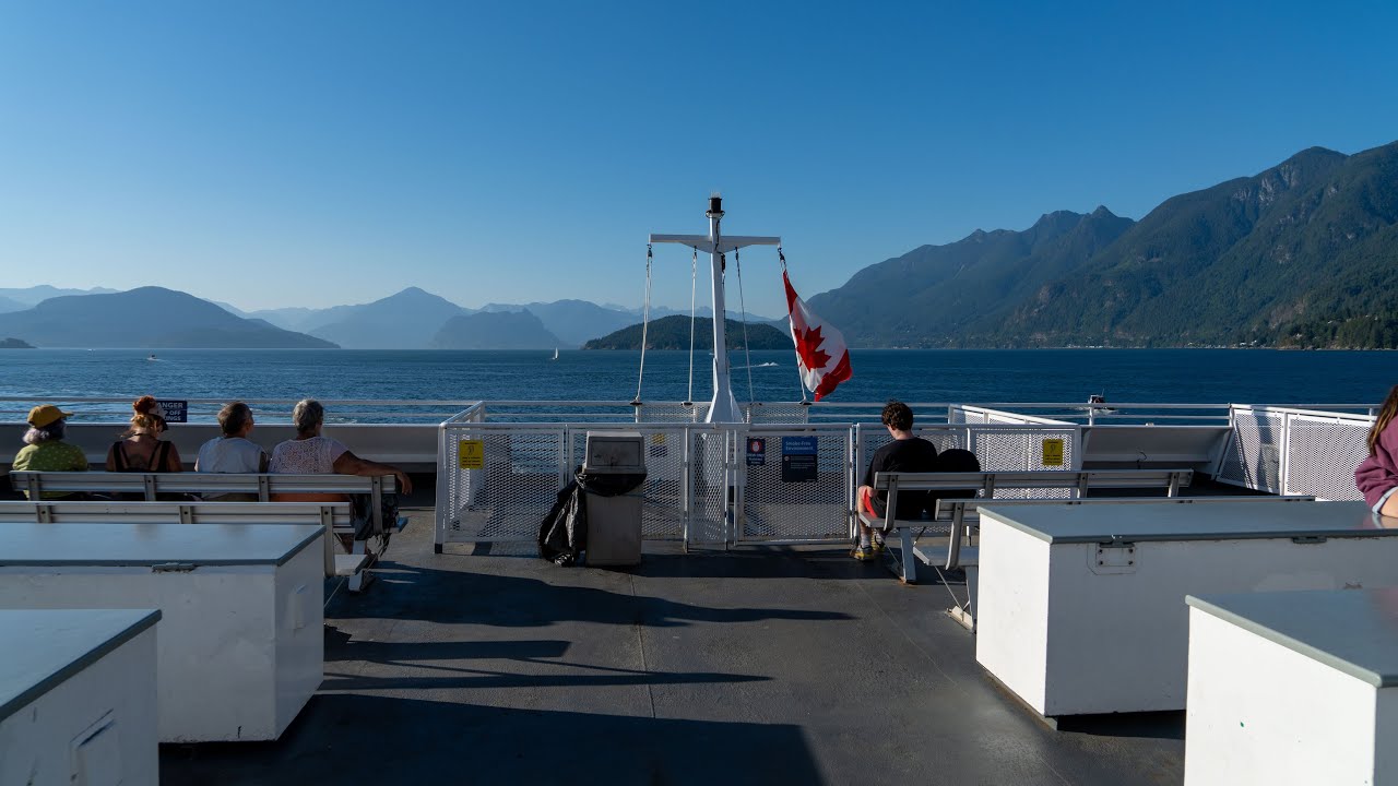 Bowen Island Drive & Ferry Ride to Kitsilano - British Columbia・4K HDR