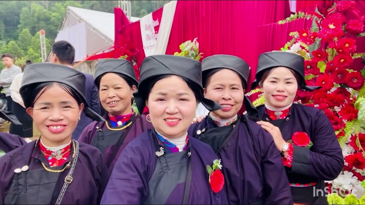 Vui trong ngày cưới của cháu Đàm Quang Tuấn 