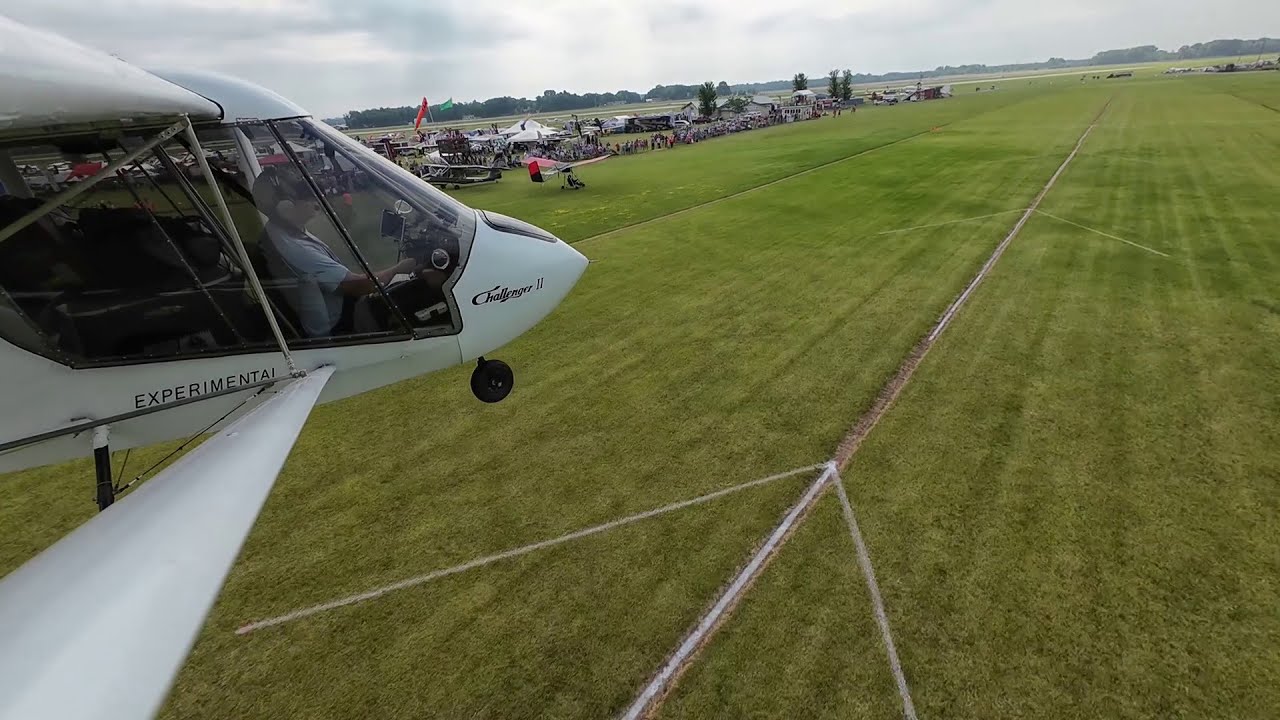 Flying into Oshkosh 2025 using the Ultralight Arrival Procedure