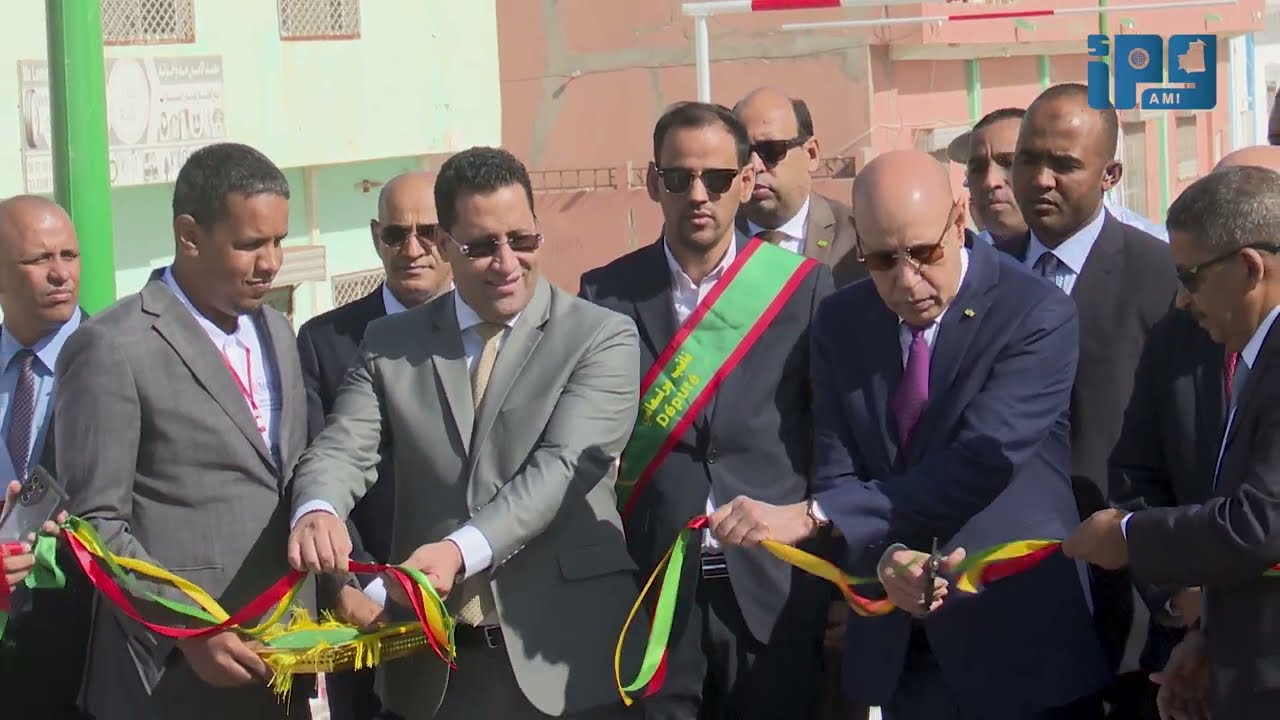 رئيس الجمهورية يشرف على تدشين جسر الحي الساكن بنواكشوط