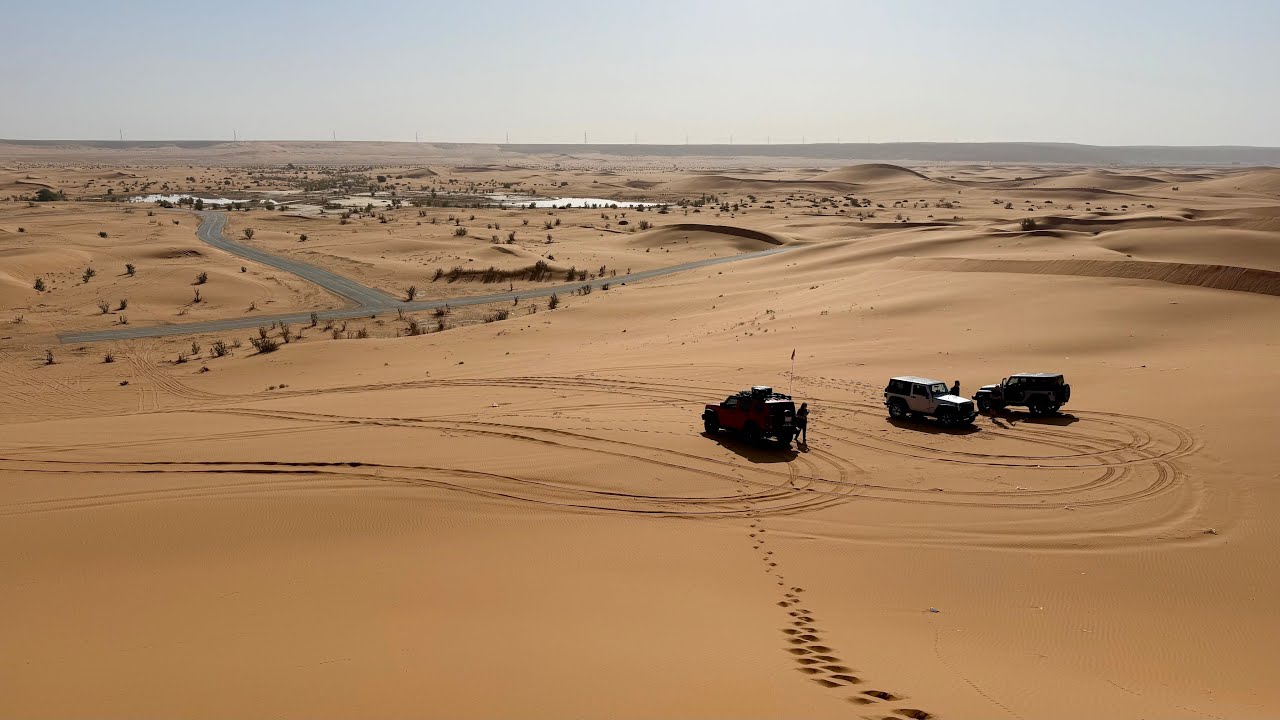 Saudi-Arabia - Tank 300 off road - Al Kharj Dunes with Hidden Canyon-Pigeon Towers-End of the road