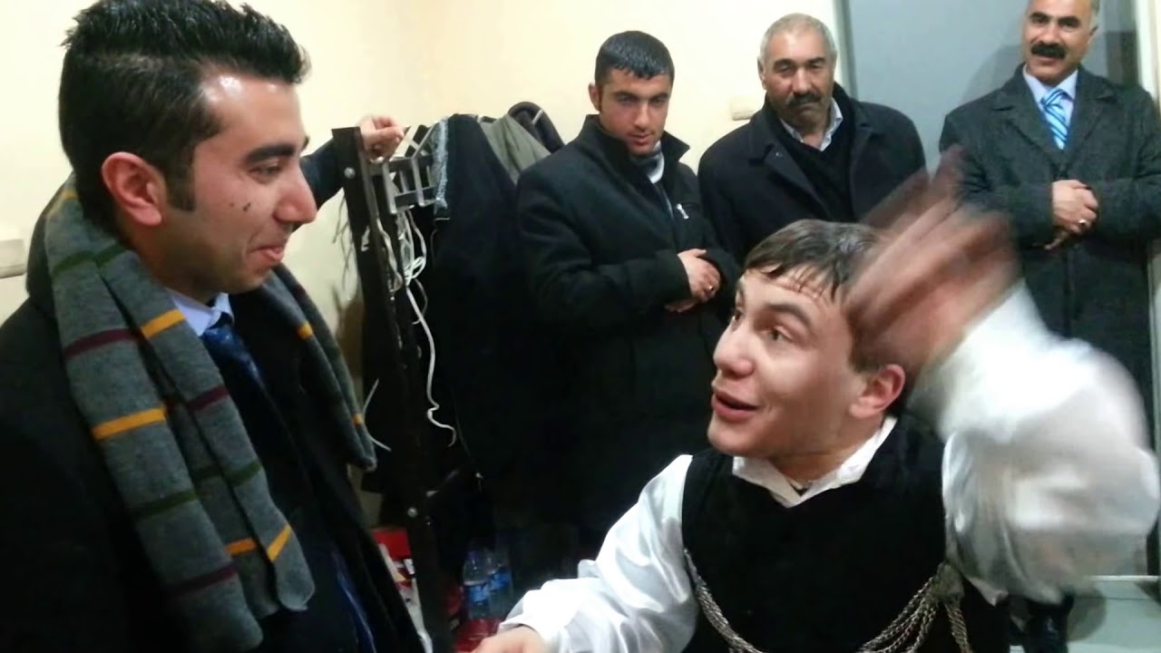 Rizeli Yerel Sanatçı Ahmet Çakar'dan Atma Türkü