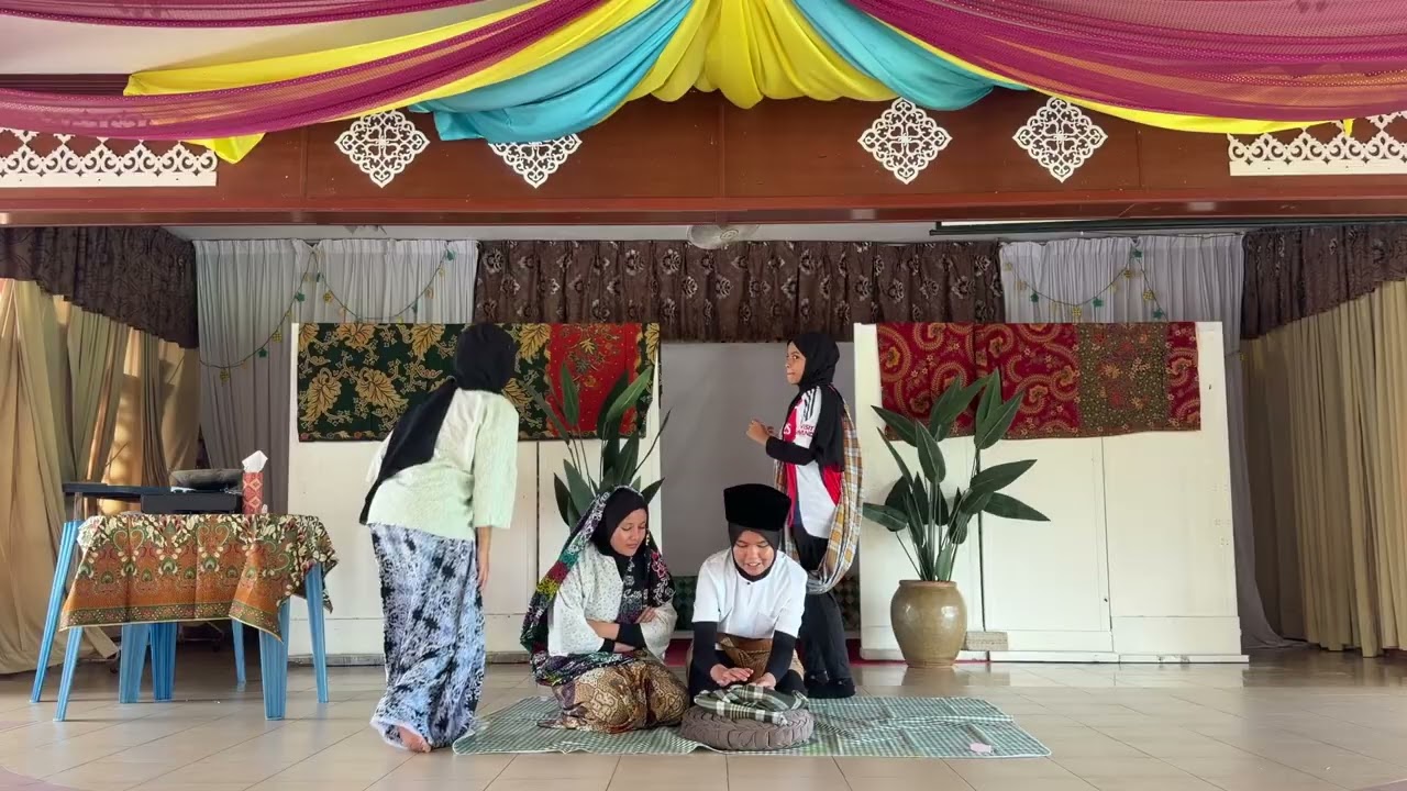 HIPmaxFolklore- Pak Pandir and Mak Andeh 