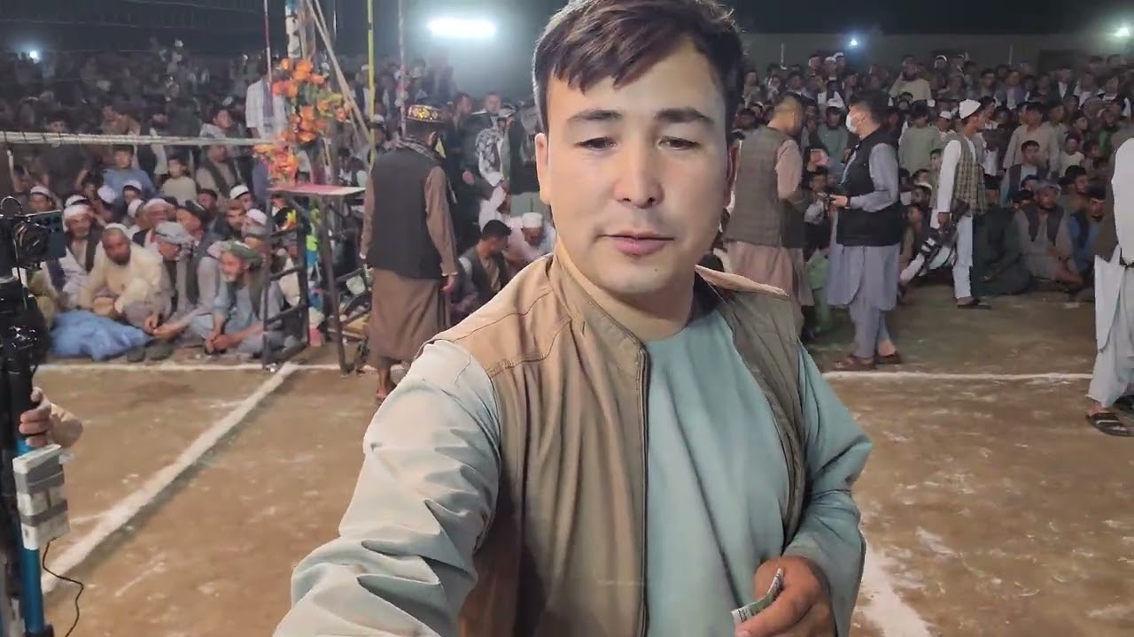 گورش یعنی پهلوانی خیلی بزرگ صفحه صمیمی را دنــــــبـال نموده سبسکرایب کنید 