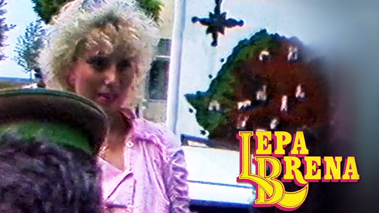 Lepa Brena - Doček u Rumuniji / Živela Jugoslavija - (1984)