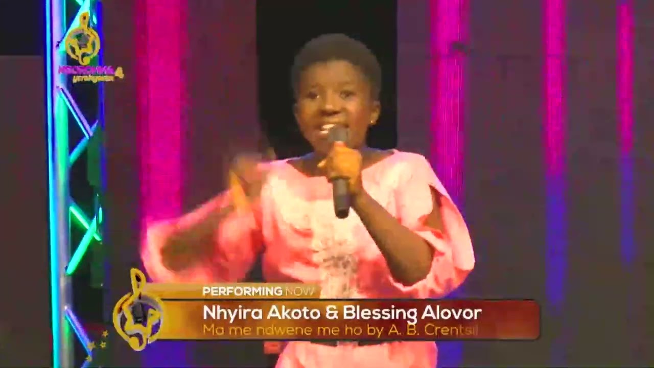 Nsoromma Season_4: Nhyira Akoto and Blessing Alovor performed Ma Me Ndwene Me Ho by A.B Crentsil.