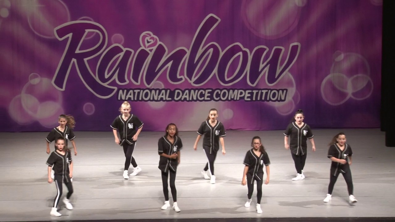 'Around the World' Small Group Hip Hop {Ashley Mouw Choreography}