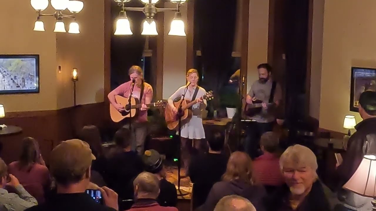 Boxcar - Gild The Lily (Billy Strings) from Ghost Light Lounge