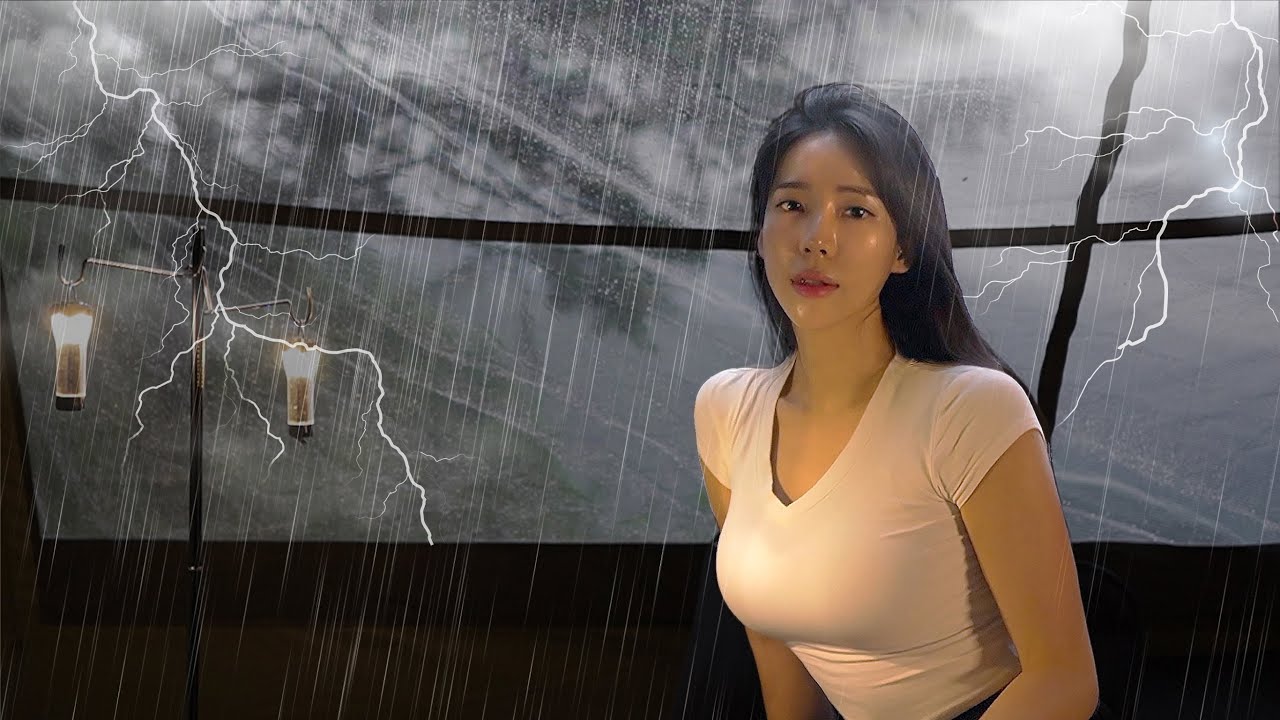 Проливной дождь ☔ и гром и молния ⚡ Ночуем в одиночестве в облаках, меня трясет..?😭ㅣДождь ASMR