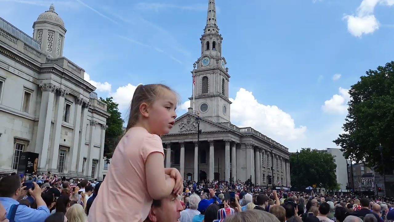 Amazing Flypast - Royal Airforce RAF Flypast -Queen's Platinum Jubilee celebrations-Trafalgar Square