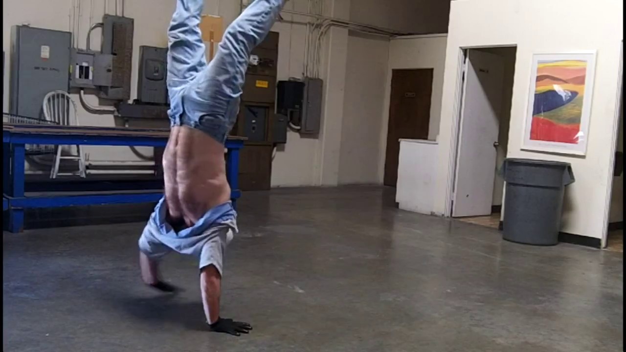 HANDSTAND FAILS
