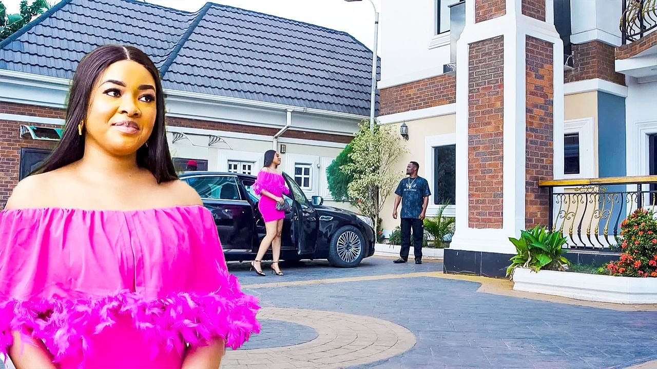 SHE WAS SURPRISE WITH D MANSION SHE SAW AFTER THINKNG THAT HE WAS POOR BUT DISCOVERED THAT HIS RICH