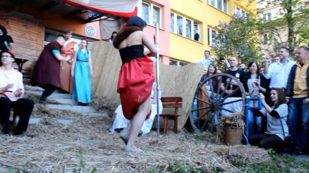 Scenki studentów Politechniki Łódzkiej w trakcie Juwenaliów 2012 (18.05.2012 r.)