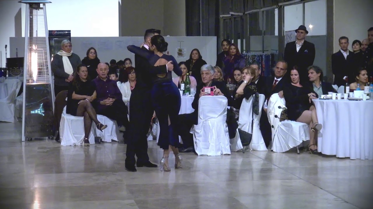 Javier Rodriguez y Moira Castellano en San Juan 1/4