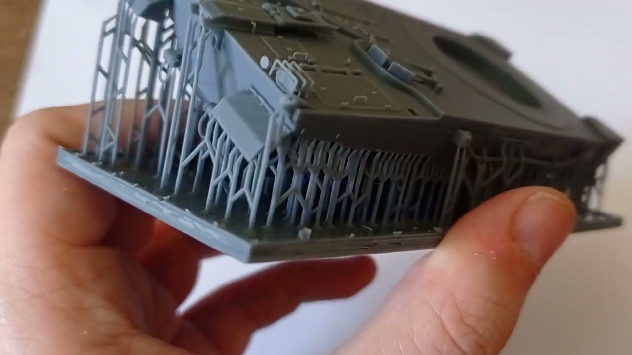 In-box: IDAP Technology AHS Krab 1/72