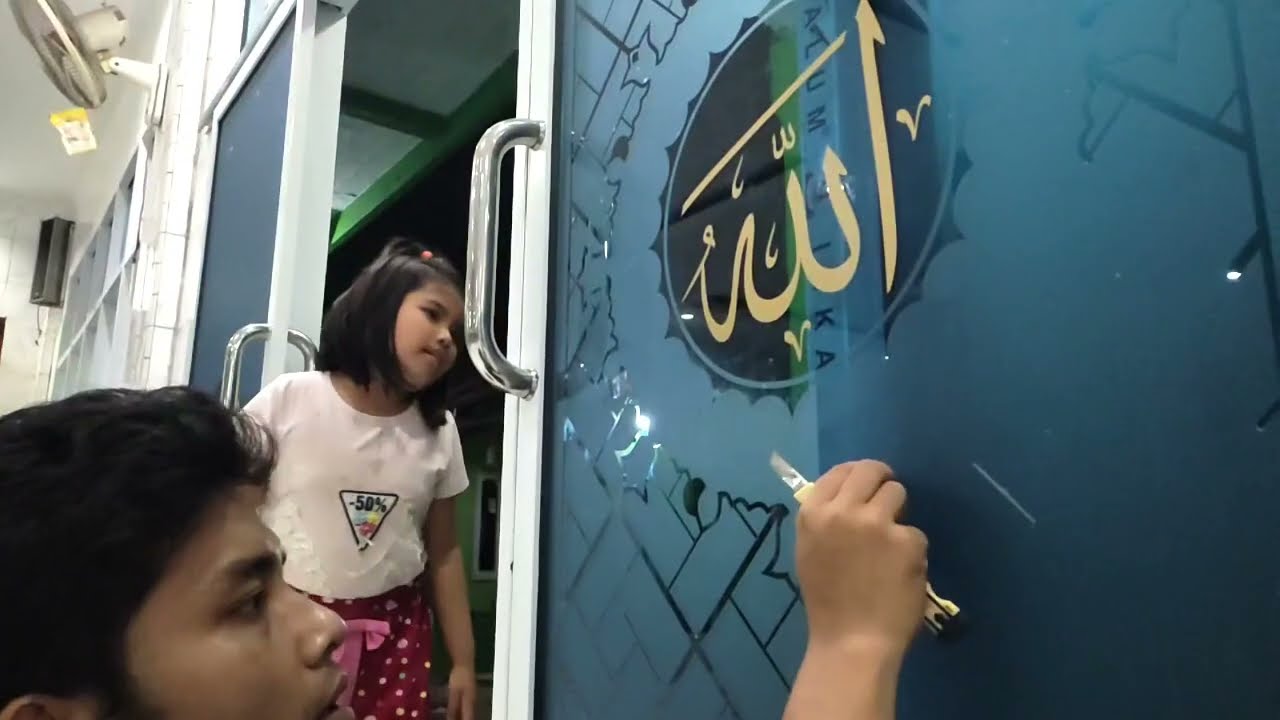 PROSES CUTTING DAN PASANG STICKER SANDBLAST KACA MASJID | JINKA NCL PRO 1351
