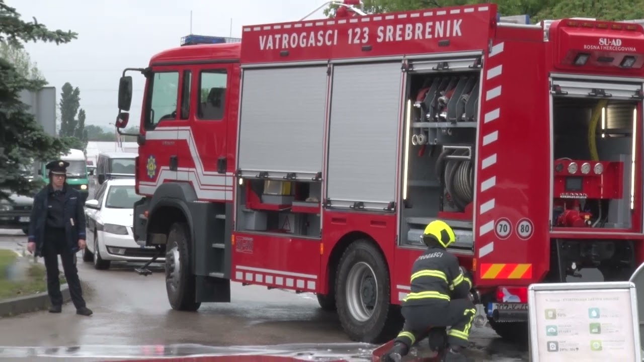 Vatrogasna vježba na benzinskoj pumpi INA Srebrenik