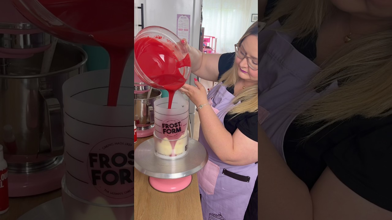 When you need a RED cake, Mock Ganache & Frost Form are your Best Friends!! ❤️❤️