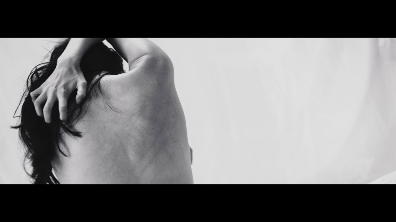 Rosalyn - Desire (Official Music Video)