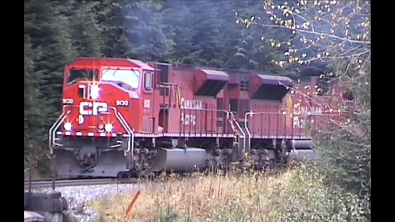 CP on the Mountain Subdivision in BC – October 01, 2001