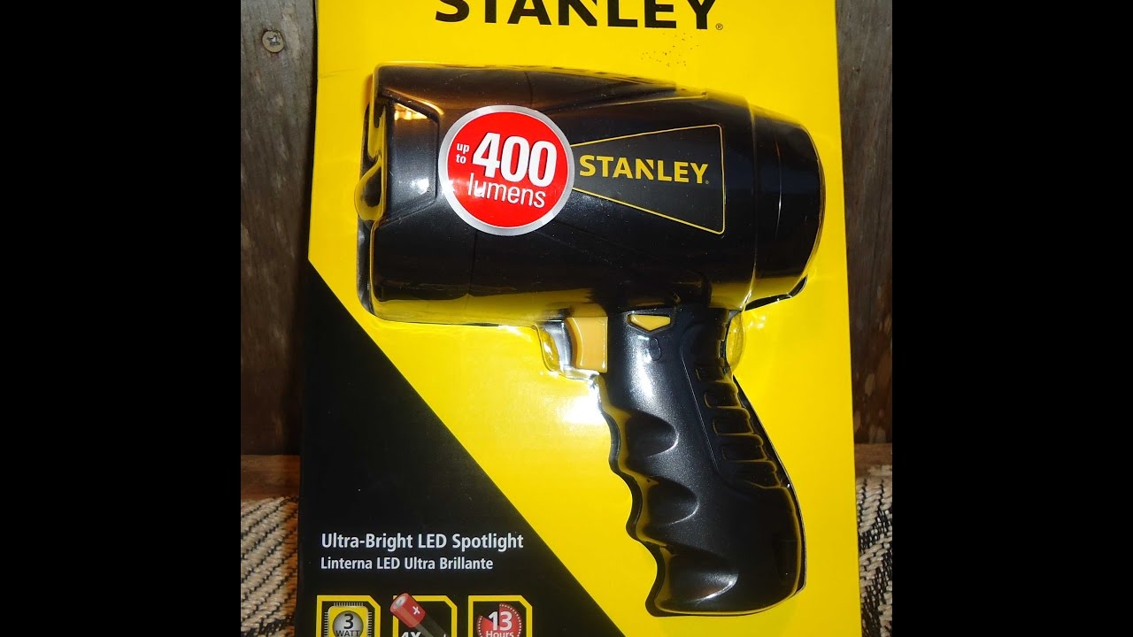 Unboxing and testing my Stanley 400 lumen spotlight