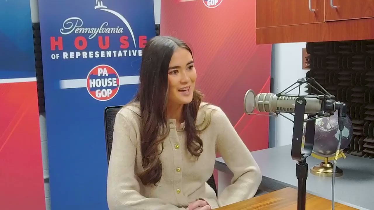 A chat w/ Paula Scanlan, women’s sports advocate, & former swimmer at the University of Pennsylvania