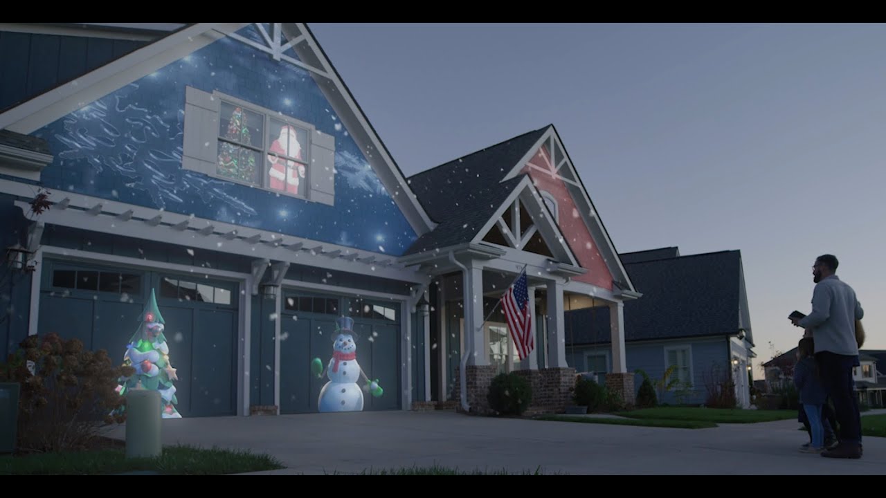Projection Mapping your Holidays with Luxedo!