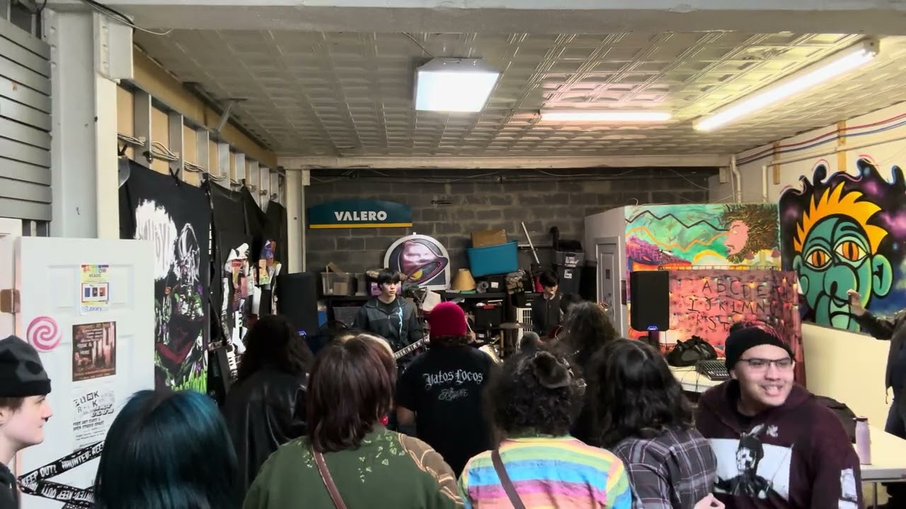 Mina Lane Live at Madam’s Oddities