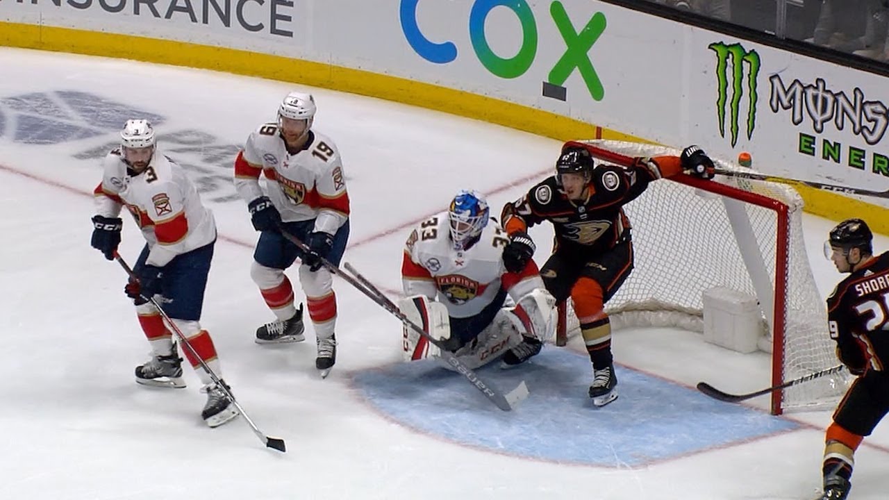 Sam Montembeault dives across to rob Larsson