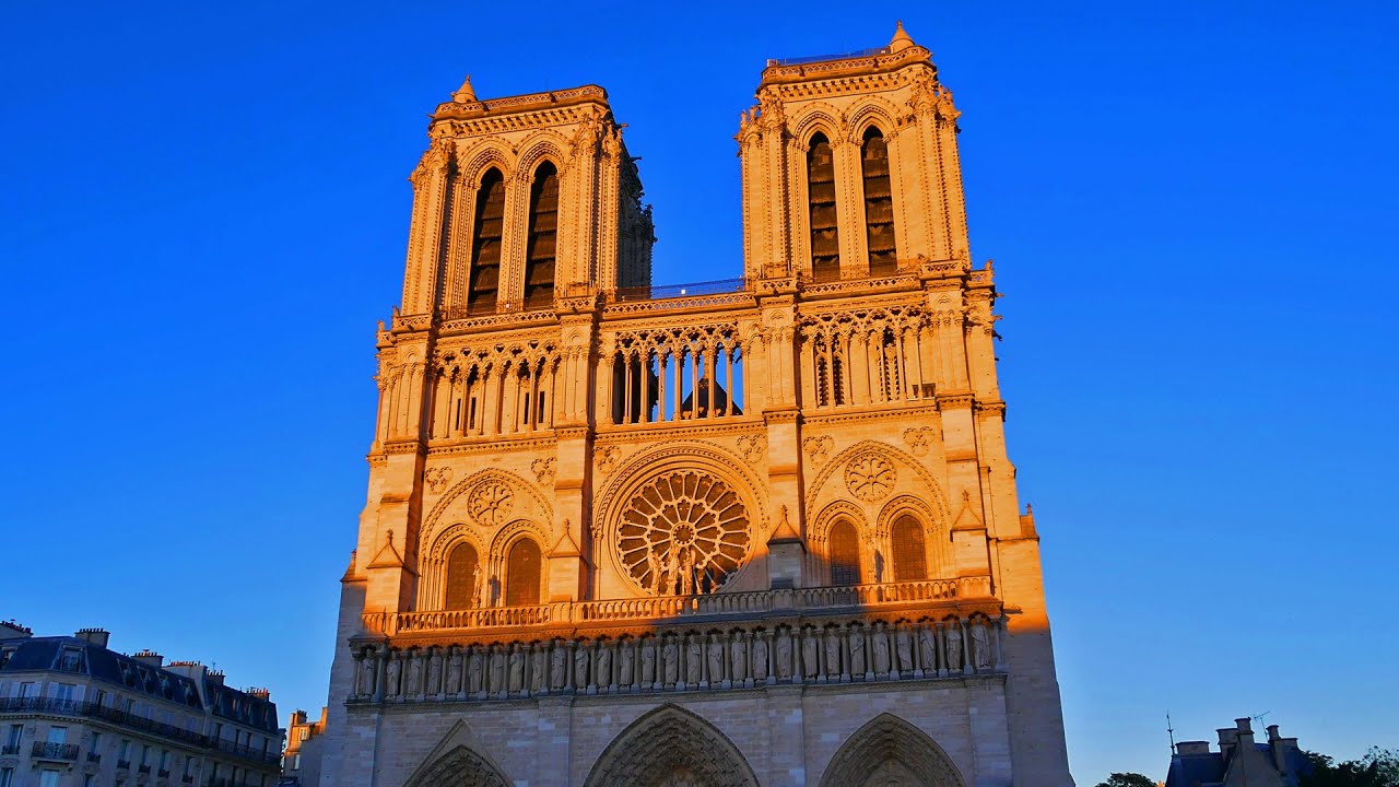 NOTRE DAME DE PARIS - June 2017. 4K-UHD.